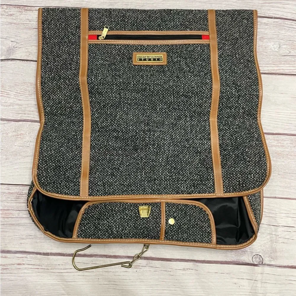 Oscar de La Renta Vintage Three Piece Luggage Set Tweed Bucle Black Tan Travel